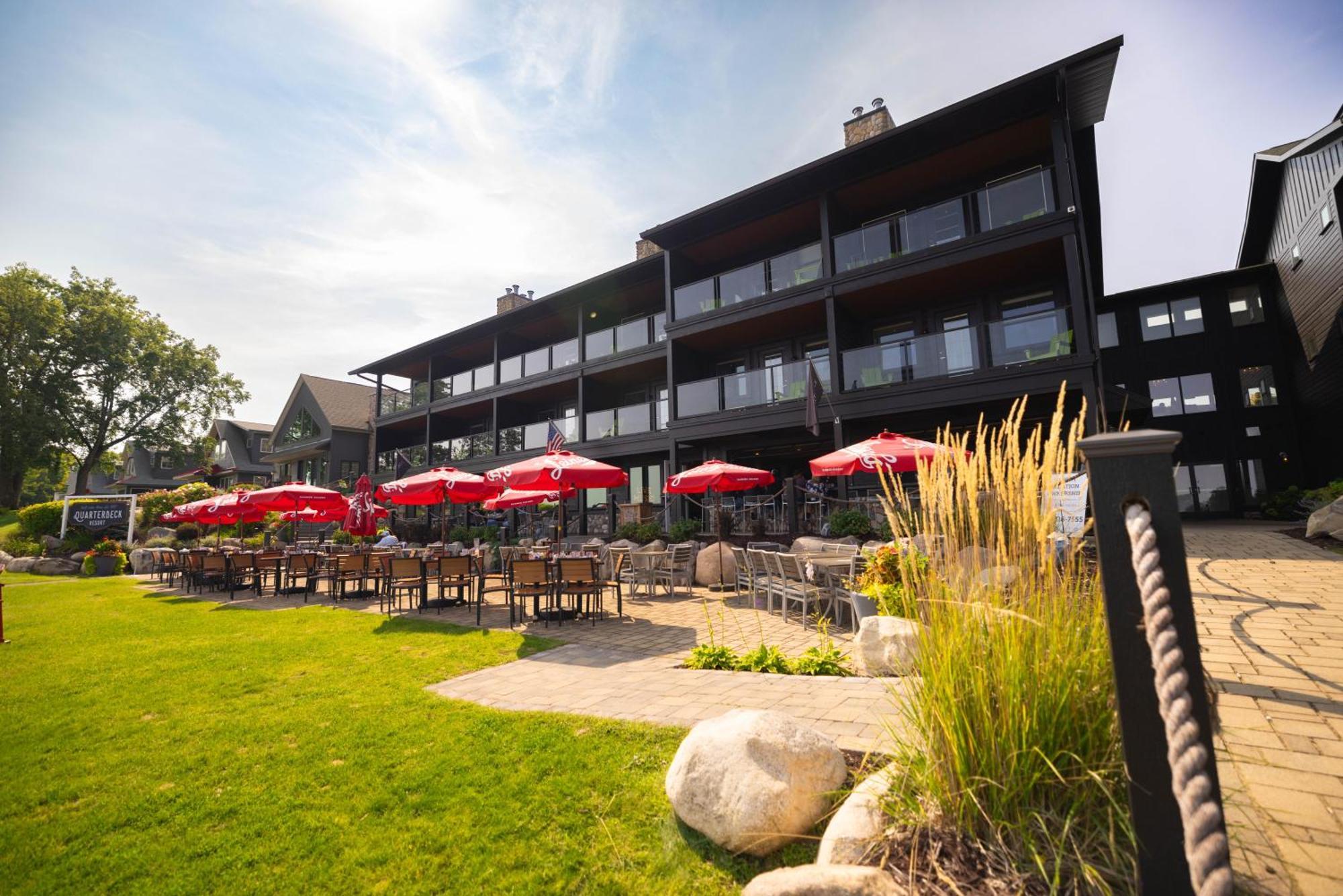 Quarterdeck Resort Nisswa エクステリア 写真